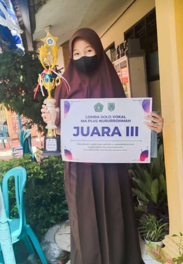 MTsN 6 Kebumen Sabet Juara Solo Vokal Se-Barlingmascakeb