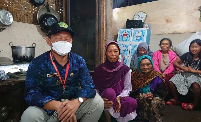 Penerima Bantuan Benah Rumah UPZ: Rumah Saya Akhirnya Layak Huni