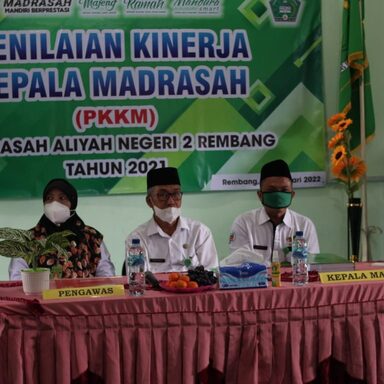 Penilaian Kinerja Kepala MAN 2 Rembang Berjalan Sukses