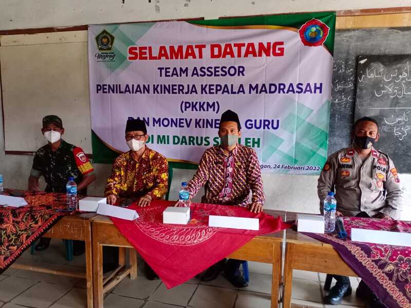 Satgas Covid-19 Tinjau Pelaksanaan PTM di MI Darus Sholeh