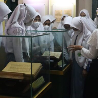 Wisata Edukasi, Siswa MAN 2 Rembang Kunjungi Museum RA Kartini