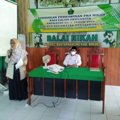 Bekal￼ Perkawinan Bagi 15 Pasang Catin Menjadi SMW