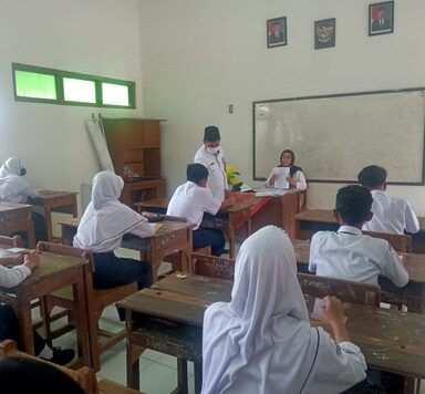 Monitoring UM di MTsN 2 Oleh Kankemenag Brebes