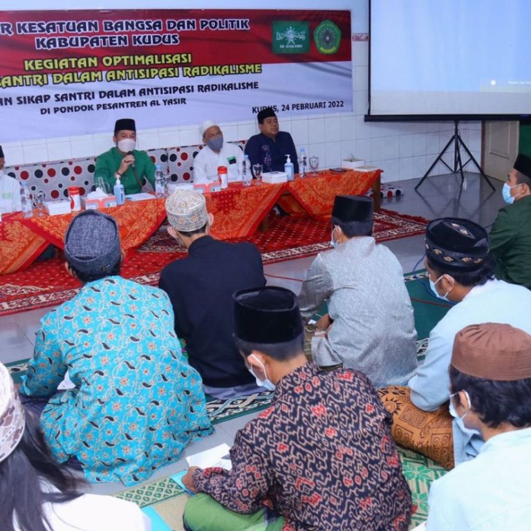 Hartopo ajak Santri Kudus Bentengi Diri dari Paham Radikalisme