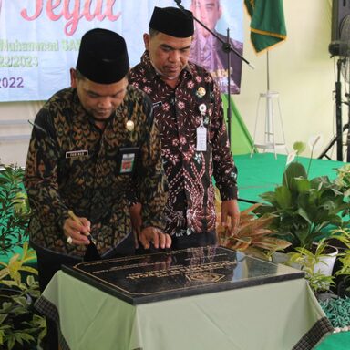 Dukung Pembelajaran Aktif, MTsN 1 Tegal Resmikan Lapangan Indoor