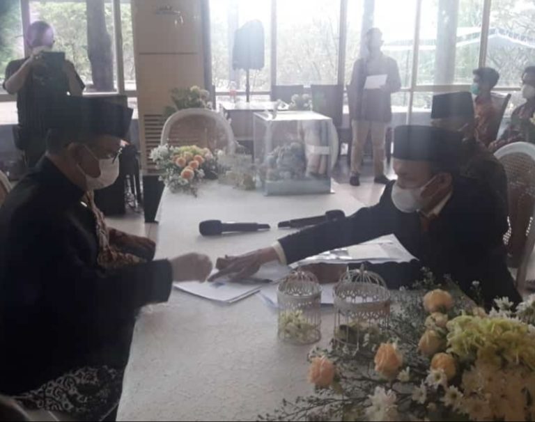 KUA Tetap Terapkan Prokes Dalam Pelaksanaan Tusinya