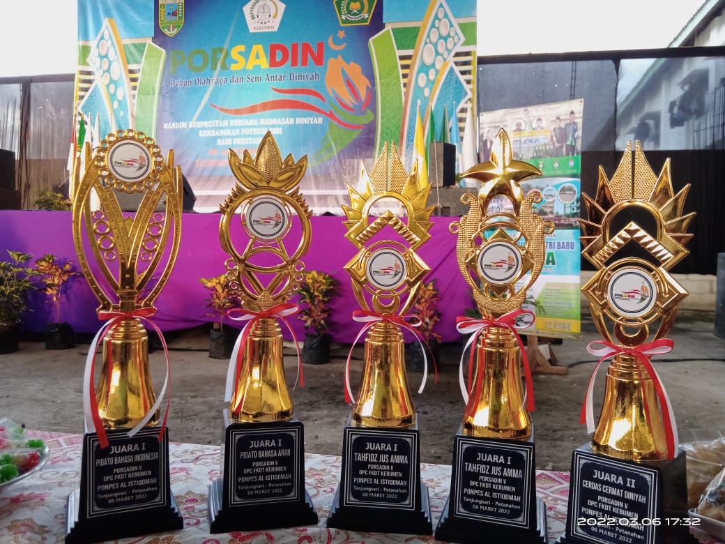 Santri IBS MTsN 1 Kebumen Raih 5 Kejuaraan di PORSADIN