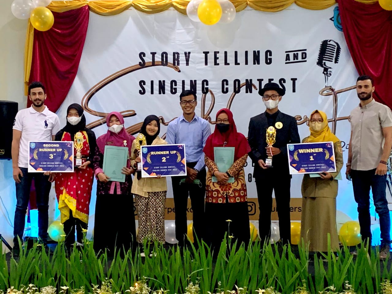 Bawakan cerita ” The Story of Pinang Mountain”, Siswi MAN 3 Kebumen Juara Lomba Story Telling
