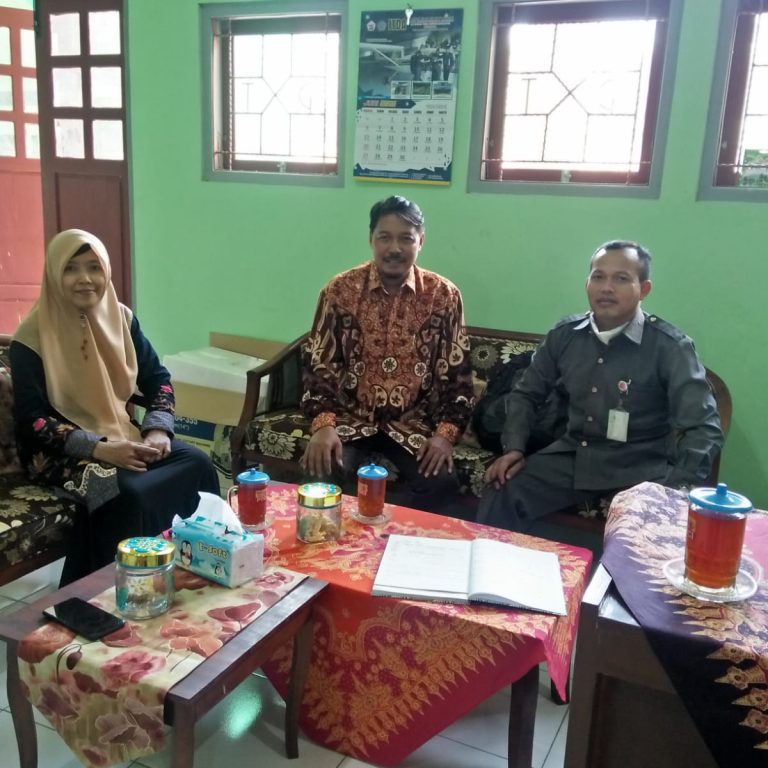 Revitalisasi, Upaya wujudkan KUA Sebagai Pusat Layanan Keagamaan Yang Prima.