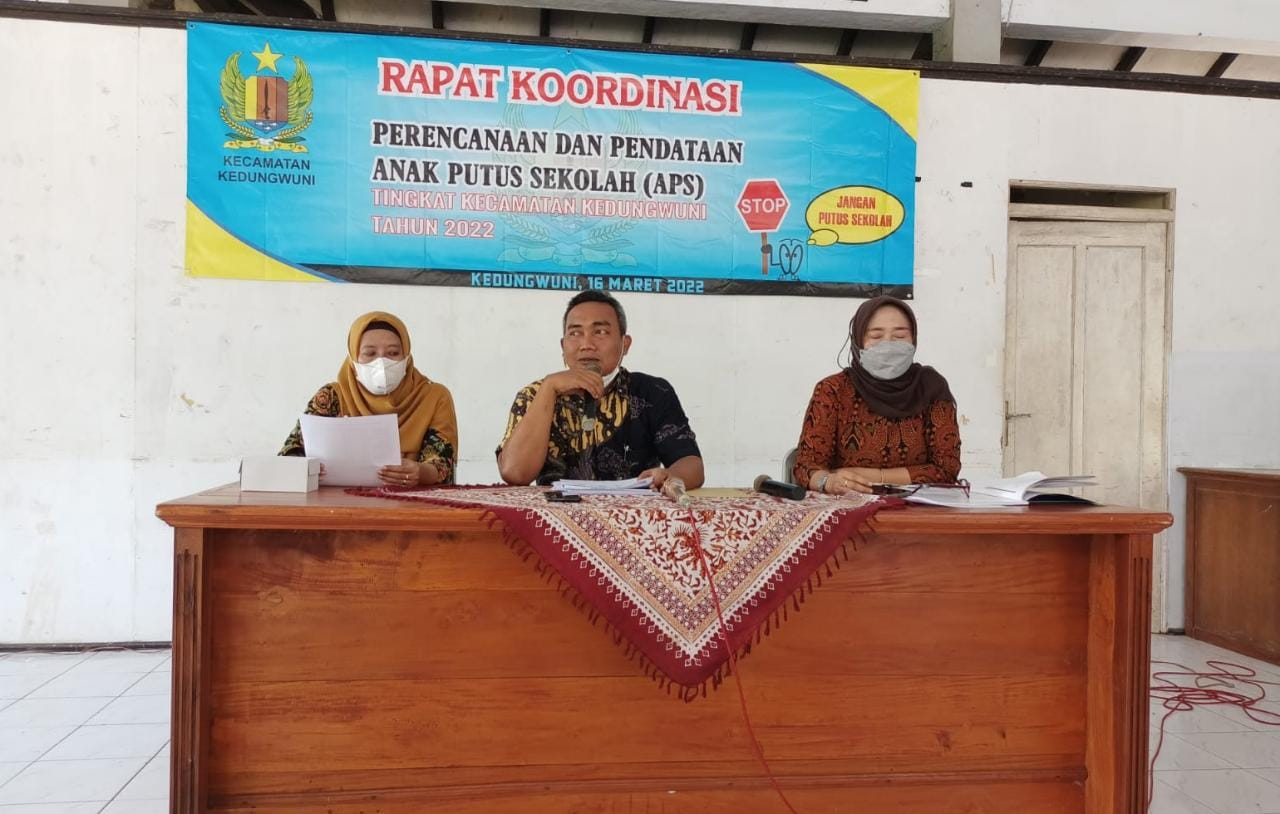 Rakor Perencanaan dan Pendataan Anak Putus Sekolah (APS)Tingkat Kecamatan Kedungwuni Tahun 2022