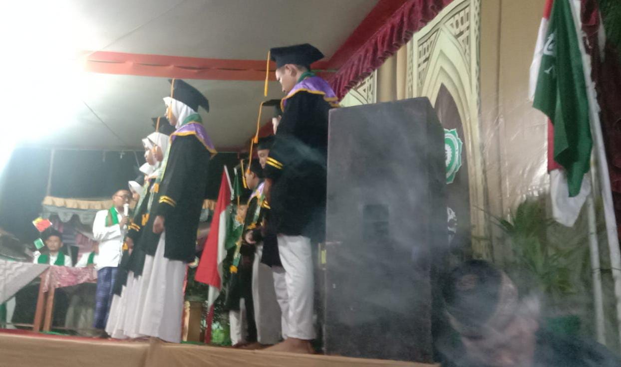 Haflah Akhirussanah Ke-32 Ponpes Roudlotut Tholibin Kalijambe