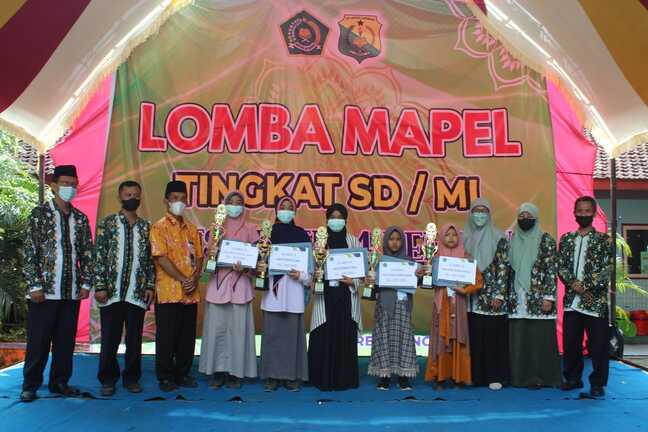 Ini Para Pemenang Lomba Mapel MTsN 4 Rembang
