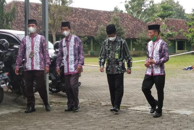 MTs Negeri 2 Rembang Terima Kunjungan Kakankemenag