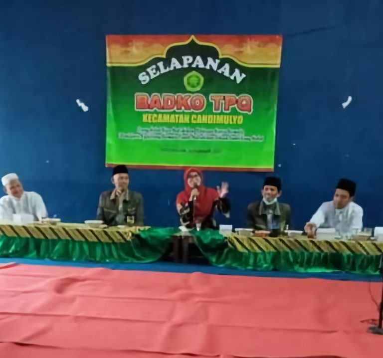 Penyuluh KUA Candimulyo Kabupaten Magelang Ajarkan Teknis Penggunaan Pengeras Suara di Masjid dan Musala