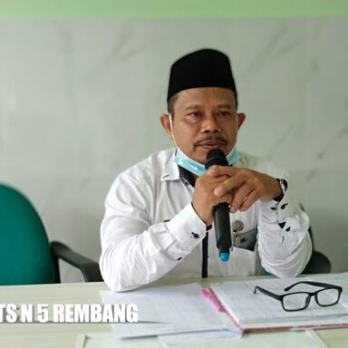Rapat Perdana, Warsan Minta Soliditas warga MTsN 5 Rembang untuk Kembangkan Madrasah