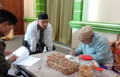 KUA Sarang Jemput Bola Ikrar Wakaf