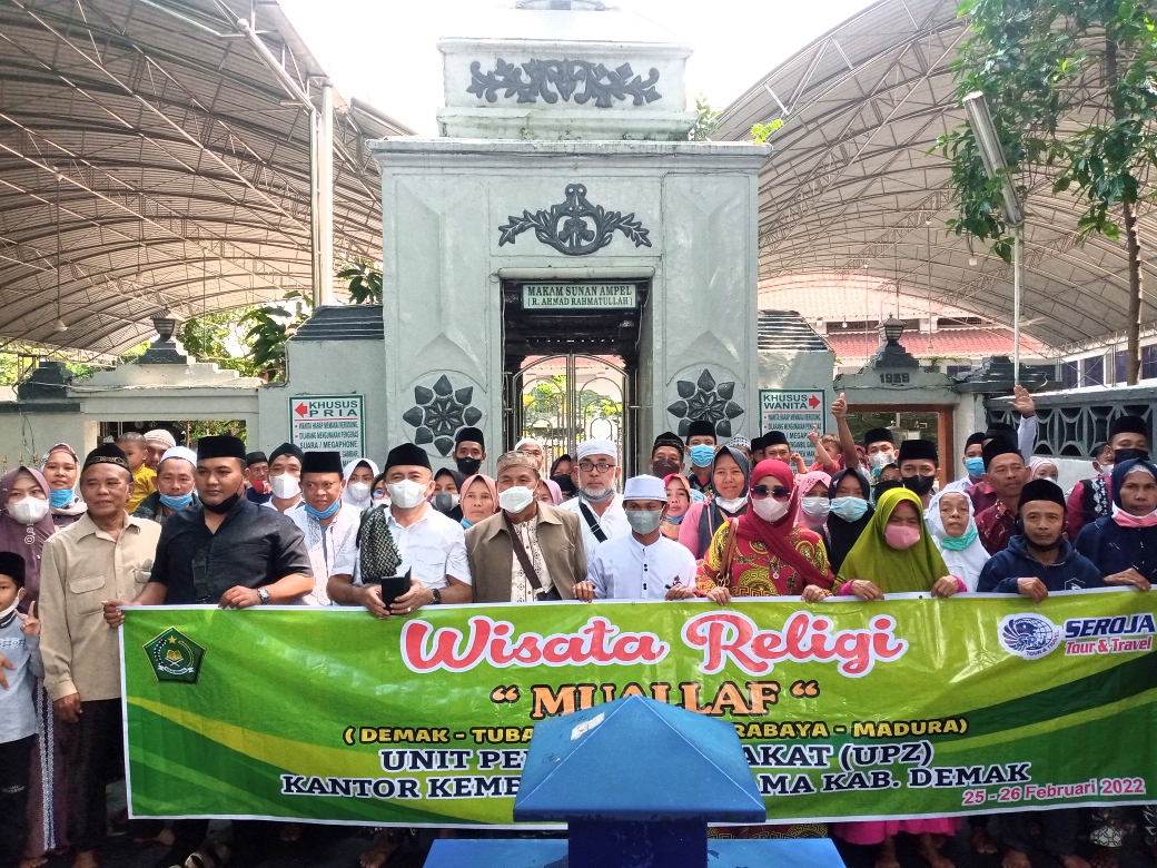 UPZ Kemenag Demak Selenggarakan Wisata Religi bagi Mualaf