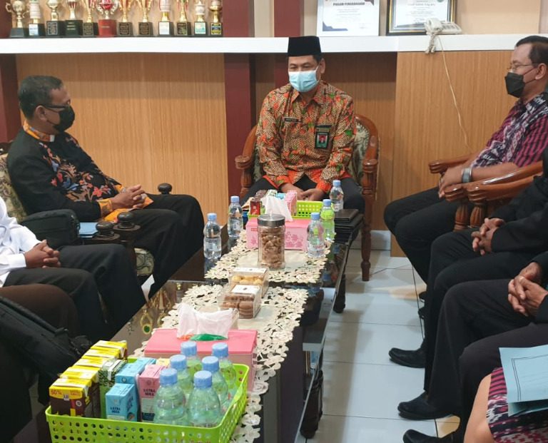 Kakankemenag Klaten Terima Kunjungan Lembaga Agama Kristen