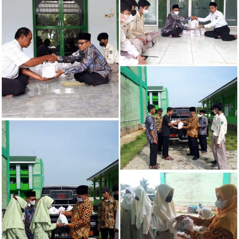 Indahnya Berbagi, MTsN 7 Kebumen Gelar Bakti Sosial