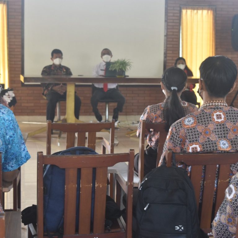 Tonggak Perjuangan Menuju Generasi Katolik yang Moderat