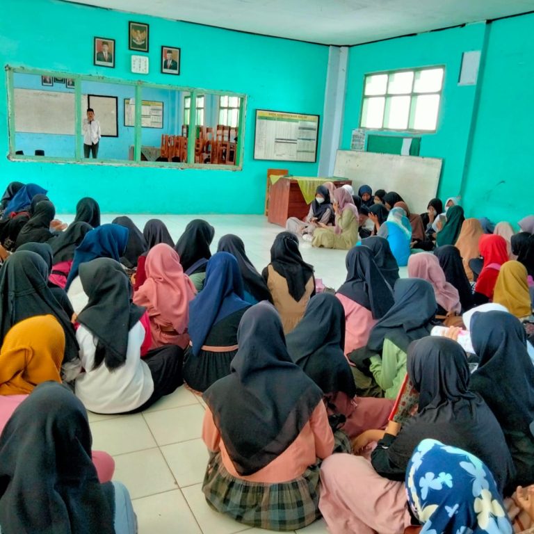 Semarak Kegiatan Pesantren Ramadhan MTs Ma’arif Karanganyar Tahun 2022
