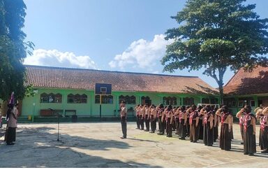 Pelantikan Penggalang Terap MTs Negeri 1 Banjarnegara, Upacara Berlangsung Sakral
