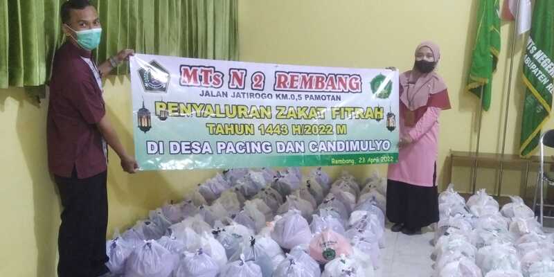 Begini Kesibukan Panitia Zakat Fitrah MTsN 2 Rembang