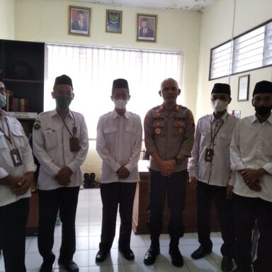 MTs Negeri 2 Rembang Kunjungi Polsek Pamotan
