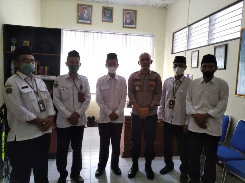 MTs Negeri 2 Rembang Kunjungi Polsek Pamotan