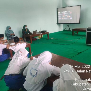 Program Madrasah Sehat, Yayasan Riyadl Terima Kunjungan dari Puskesmas