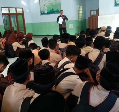MTsN 5 Rembang Gelar Sosialisasi Bimbingan Karier dan Studi Lanjut