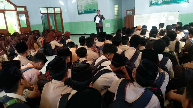 MTsN 5 Rembang Gelar Sosialisasi Bimbingan Karier dan Studi Lanjut