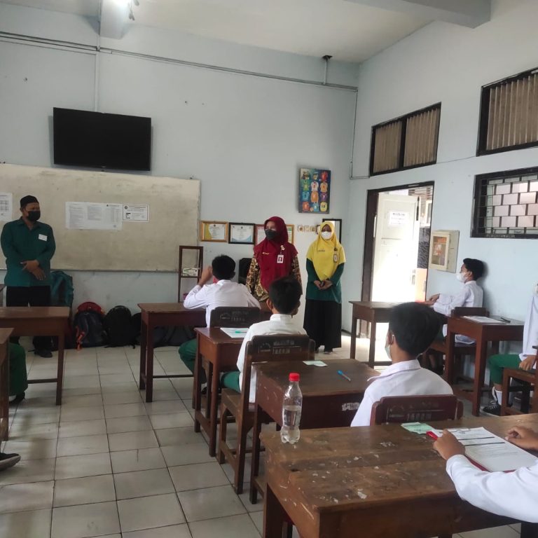 MIN 2 Sukoharjo Dikunjungi Pengawas Madrasah