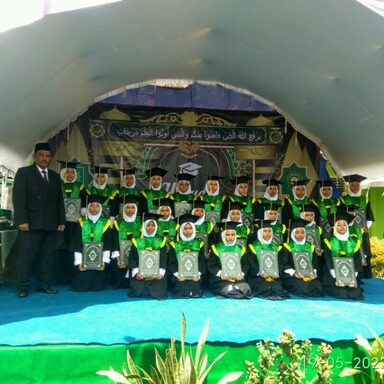 MTs Mualimin Mualimat Unggulkan Program Baca Kitab Kuning