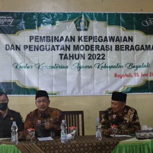 Kakankemenag Kab. Boyolali membuka acara Pembinaan Kepegawaian