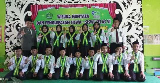 MIN 2 Rembang Luluskan 29 Siswa Mumtaza