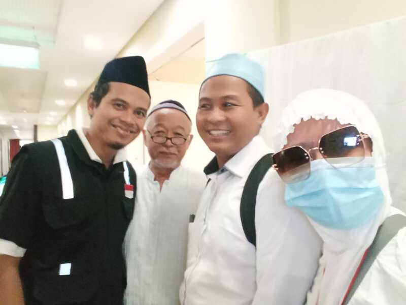 Bahagia, Nely dan Mashud Kembali ke kloter 09 SOC