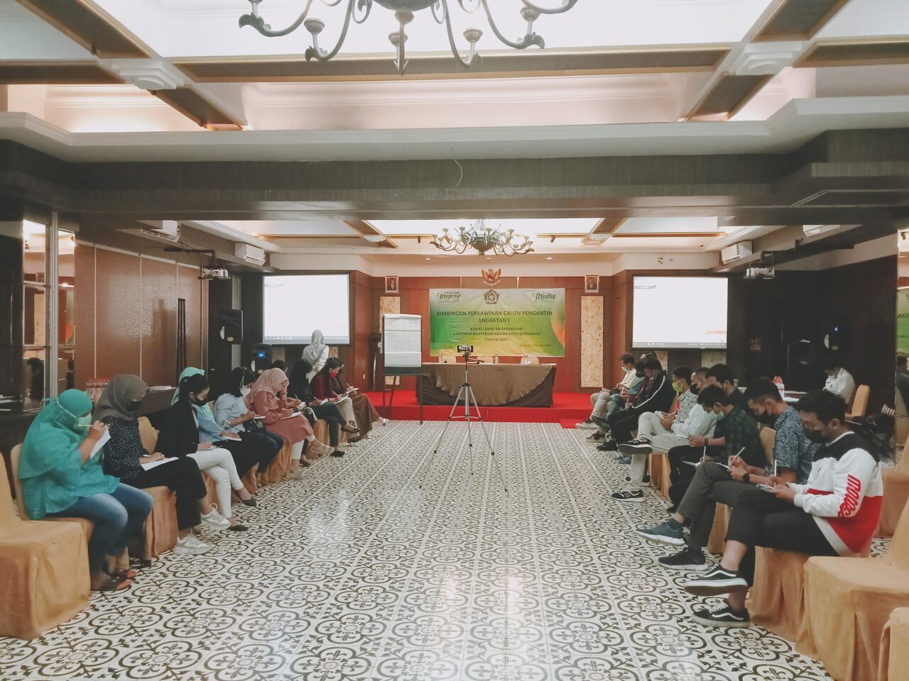 Persiapan Fisik Dan Mental, Calon Pengantin Mengikuti Bimbingan PERKAWINAN