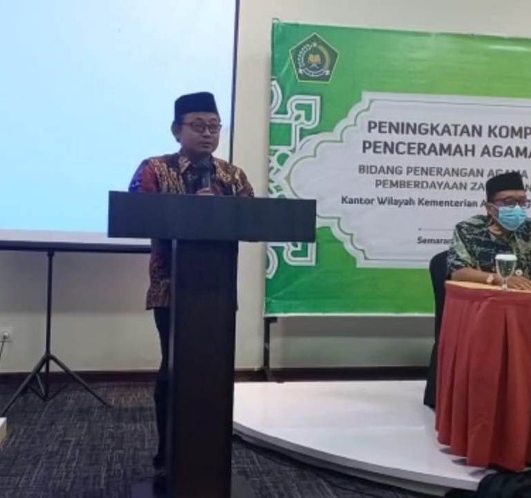 Penceramah Agama Harus Menyampaikan Materi Yang Membangkitkan Komitmen Kebangsaan