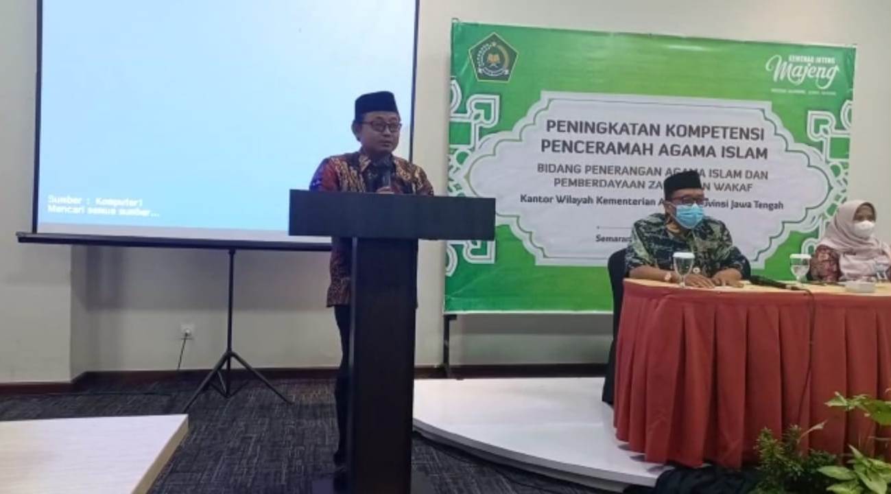 Penceramah Agama Harus Menyampaikan Materi Yang Membangkitkan Komitmen Kebangsaan