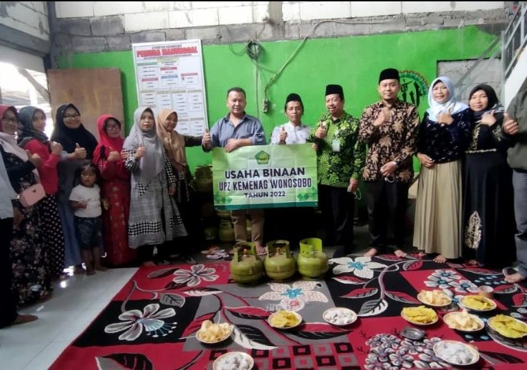 Ketua UPZ Kankemenag Wonosobo Beserta Kasubag TU Lakukan Monitoring Realisasi Pentasyarufan Zakat