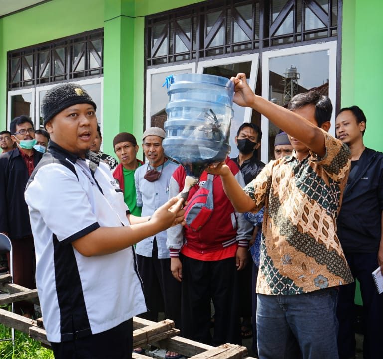 Jelang Idul Adha 50 JULEHA Dilatih , Jadikan Hewan Potong Halal Untuk Dimakan