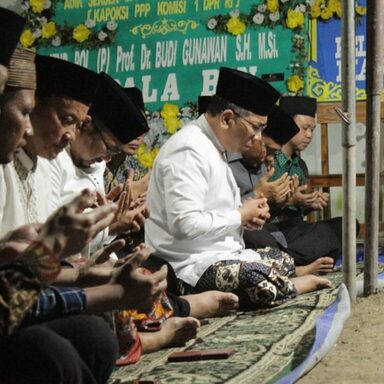 Menag dan Ketum PBNU Hadiri Tahlil Gus Luthfi