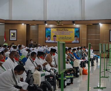 Ibadah Haji 1443 H/2022M, 360 JCH Kloter 30 Embarkasi Solo Terbang ke Tanah Suci