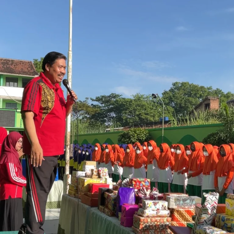 MTs N 2 Kudus Gelar Class Meeting Dengan Berbagai Lomba