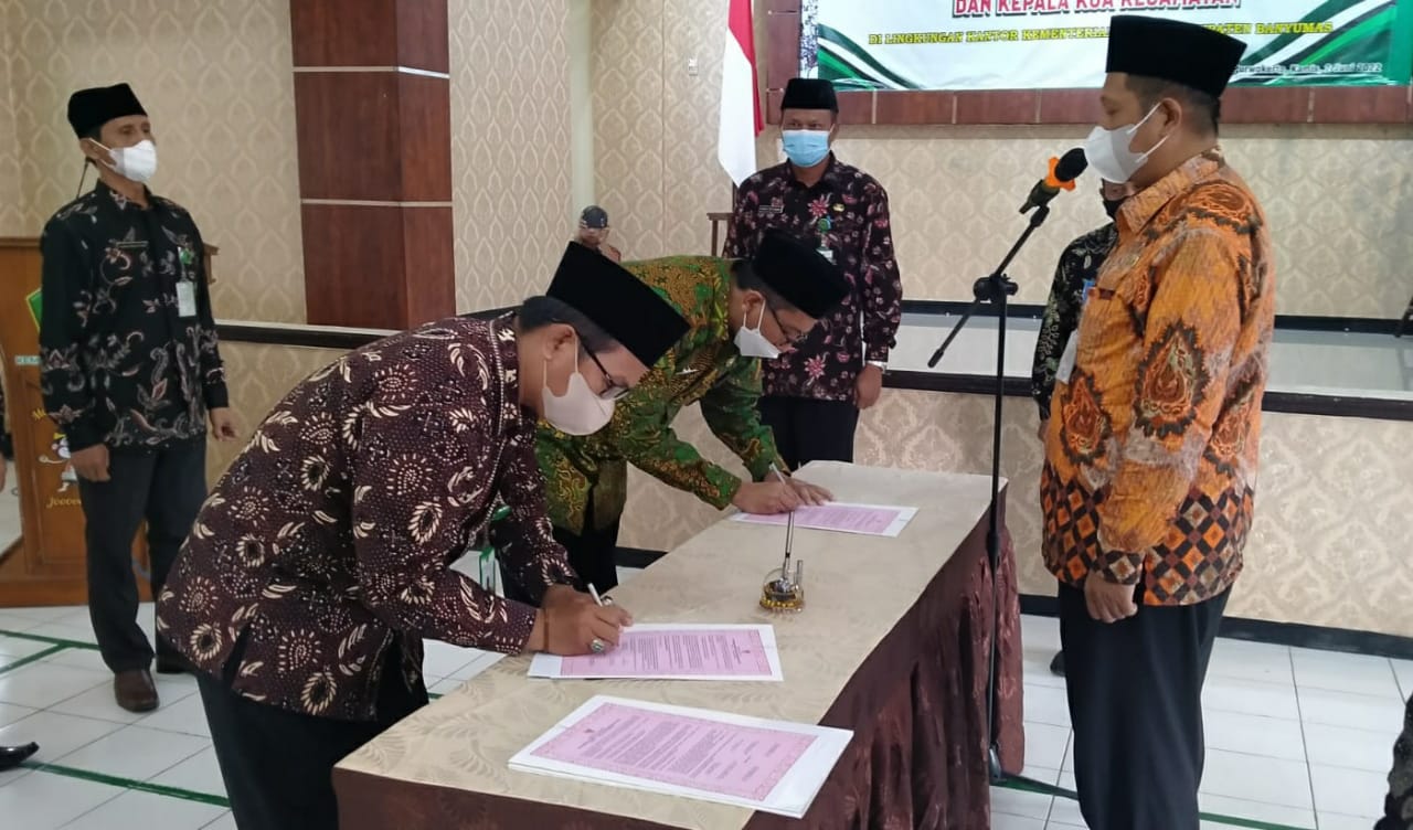 5 Pejabat  Kemenag Banyumas Dilantik Pesan KaKan : Gaspoll Dan Sat Set