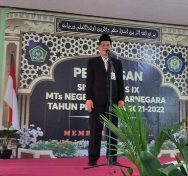 Berikan Pesan Perpisahan, Sidik Wibowo : Banggalah Menjadi Anak yang Berakhlak Mulia