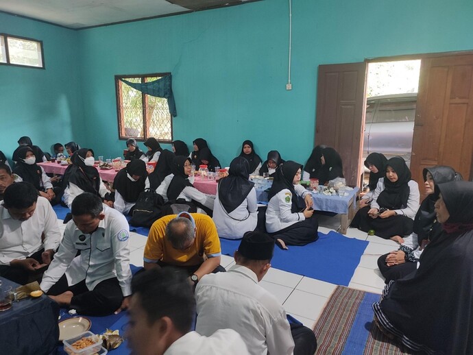 Guru BK Madtsansa Terpilih Jadi  Petugas Pembimbing Haji Utusan KBIH