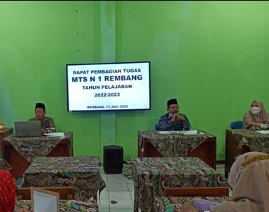 MTsN 1 Rembang Gelar Rapat Pemantapan Tugas