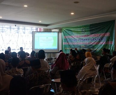 Kunci Surga: Pelayanan dari Matahari Terbit Hingga Mata Suami Tertutup